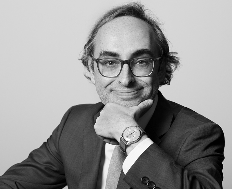 Gary-Shteyngart-©-Brigitte-Lacombe