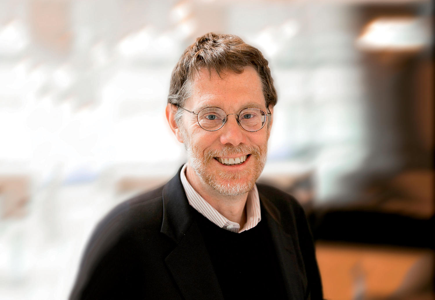 Andrew Mills