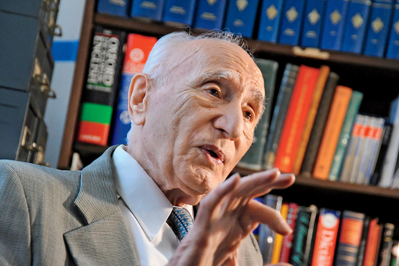 Ehsan Yarshater
