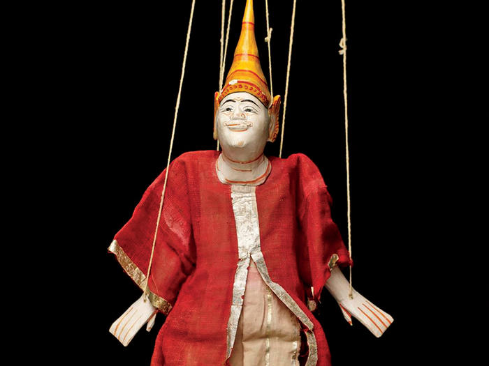 Yoke thé marionette puppet from Burma
