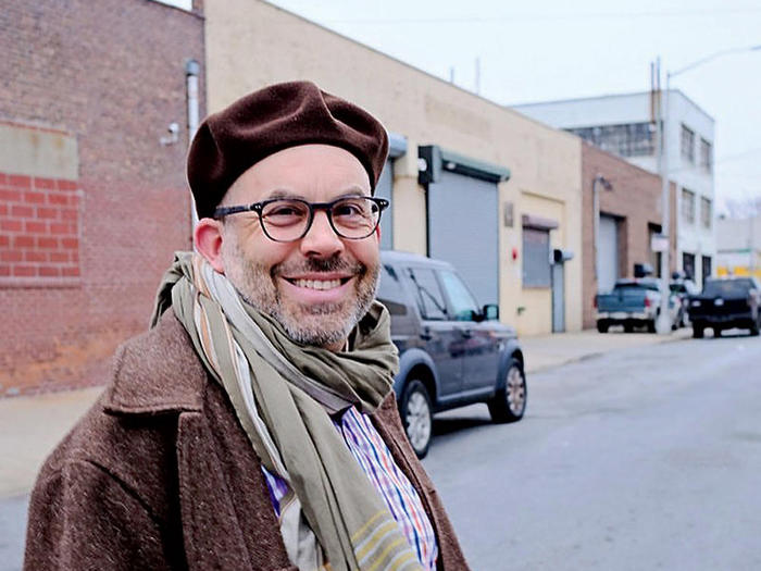 Seth Kamil, founder of Big Onion Tours, on an NYC street