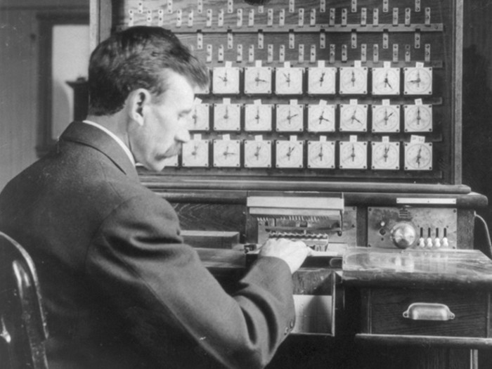 Herman Hollerith’s tabulating system, 1908