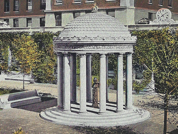 Vintage postcard illustration of Columbia's Van Amringe Quadrangle and Memorial