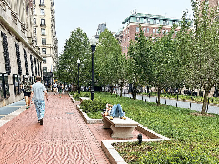 Columbia College Walk