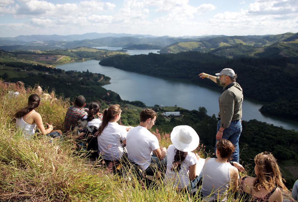 Columbia students studying Brazil's Atibainha Reservoir