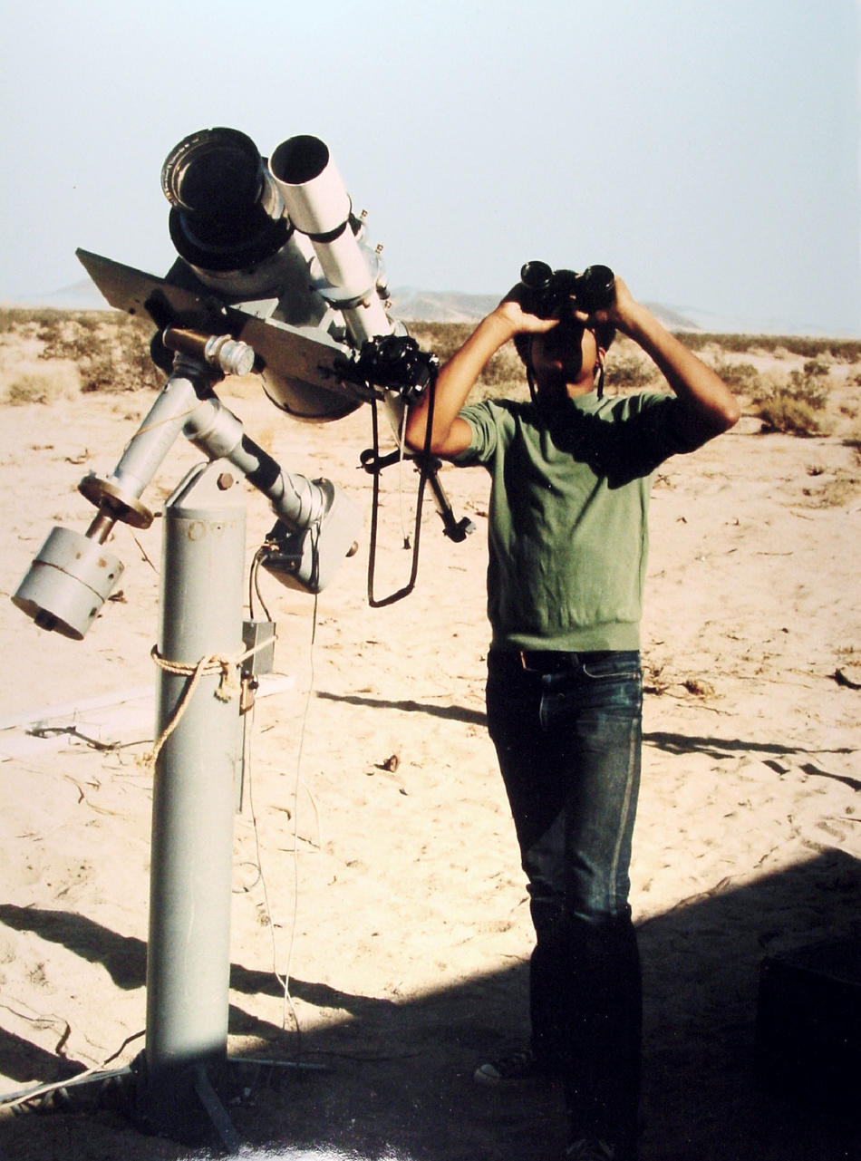 Neil deGrasse Tyson at age 15 with a telescope in the Mojave Desert