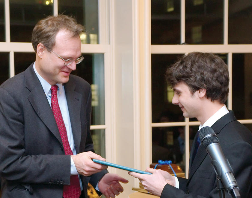 Harmen Bussemaker receiving a Distinguished Columbia Faculty Award in 2010