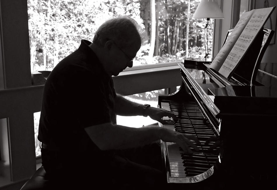 Emanuel Ax planing piano, photographed by Sarah Shatz