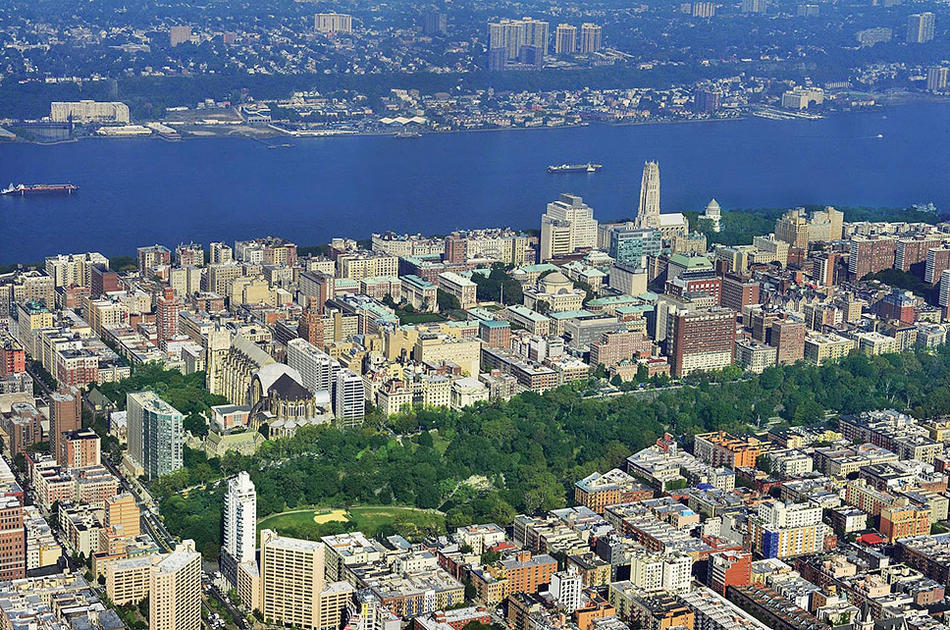 Overhead shot of Upper Manhattan and Central Park