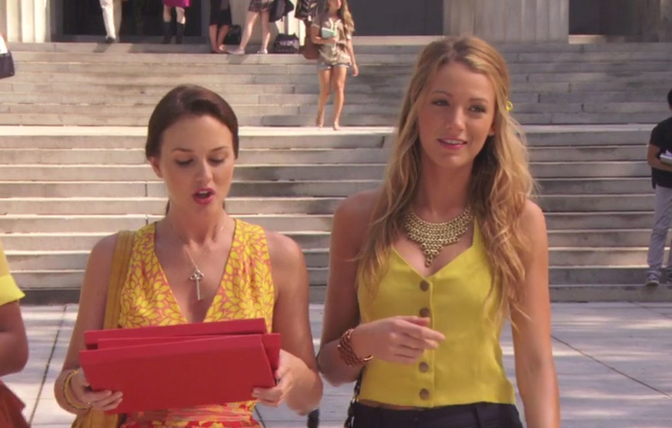 Leighton Meester and Blake Lively in "Gossip Girl"