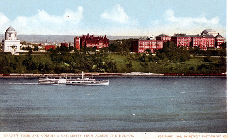 Vintage postcard featuring Grant's Tomb and the Hudson River