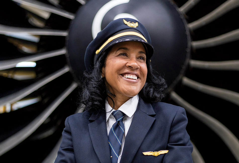 United Airlines pilot Carole Hopson 