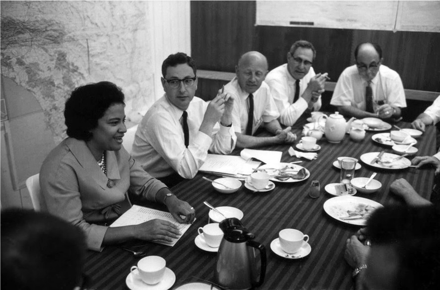 Sklarek at a Gruen and Associates meeting, circa 1960
