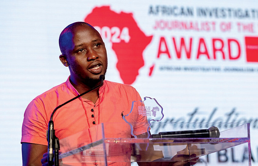  Musinguzi Blanshe wins African Journalist of the Year award