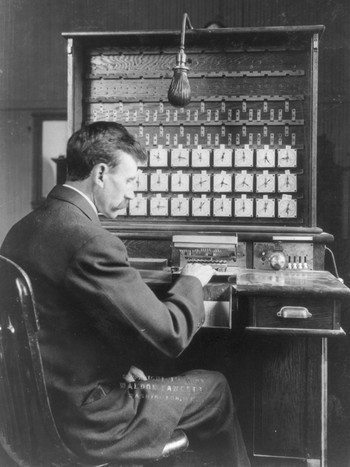 Herman Hollerith’s tabulating system, 1908.