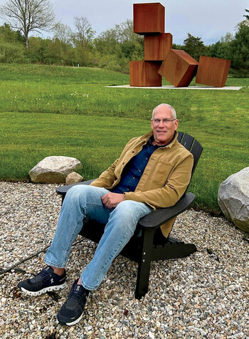 Sculptor Jonathan Prince